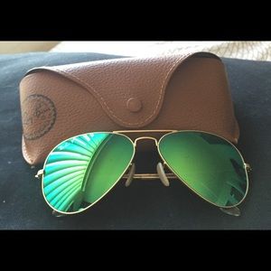 Metallic Green Ray Ban Aviators